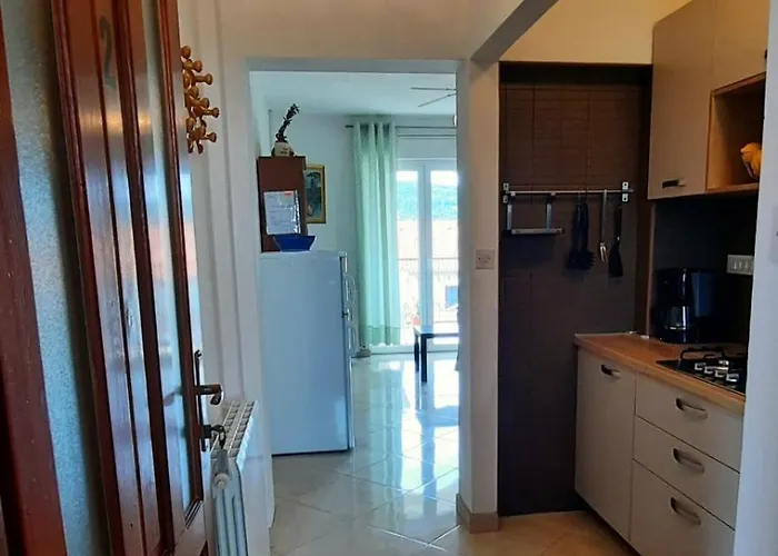 Nada شقة كريس